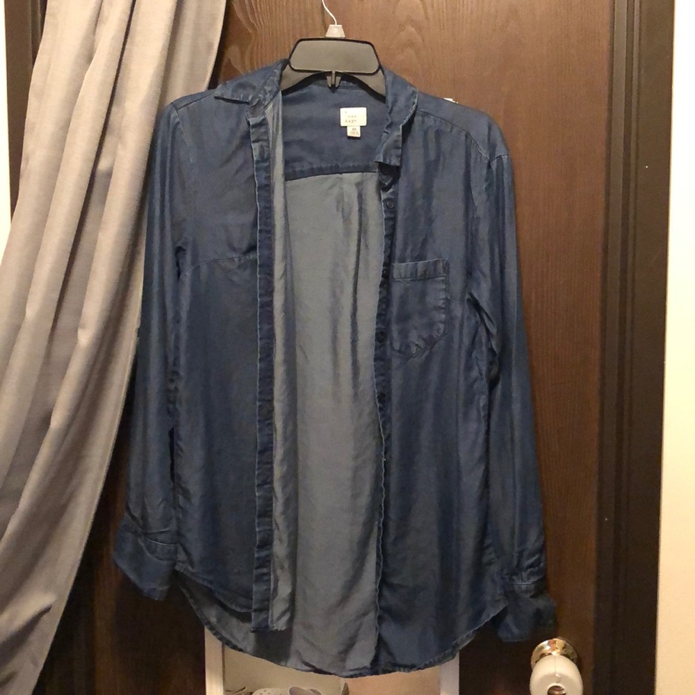Button down
